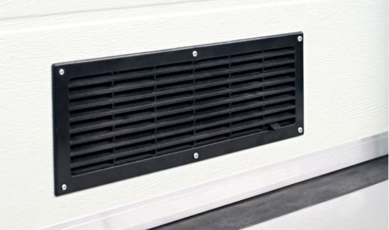 Segmentinių garažo vartų ventiliacijos grotelės