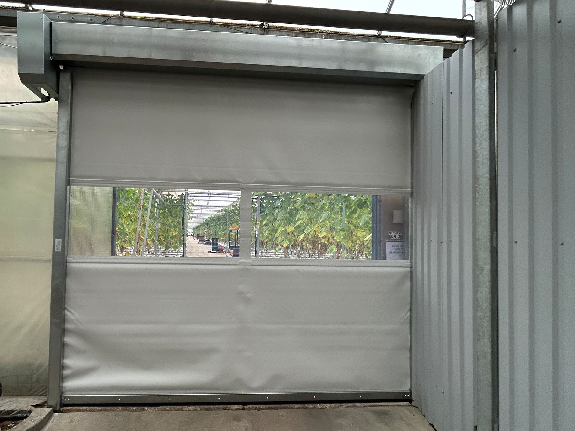 PVC - Greitaeigiai vartai